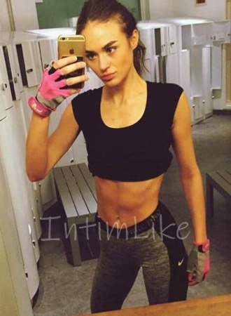 Студентка Лена №37172, 25 лет